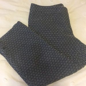 Loft Navy and white texture crop pants